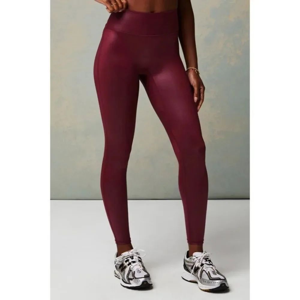 FABLETICS Anywhere Motion365+ Shine High-Waisted Legging in Merlot Shine